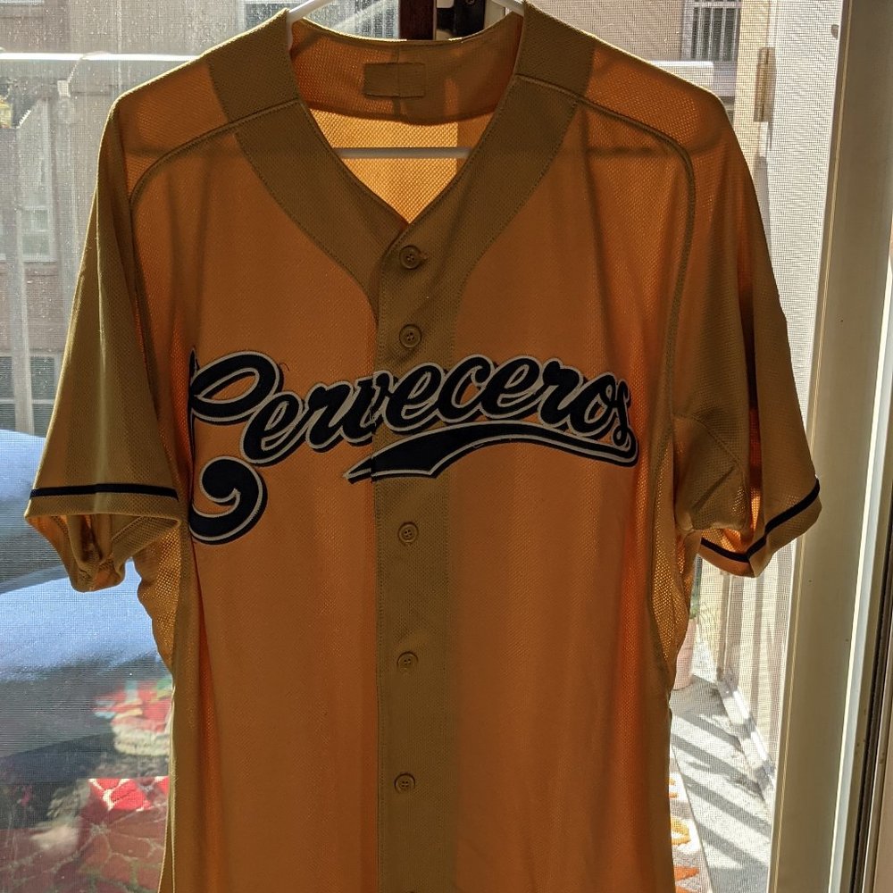 Authentic Brewers Cerveceros Rare Jersey!  Size 44